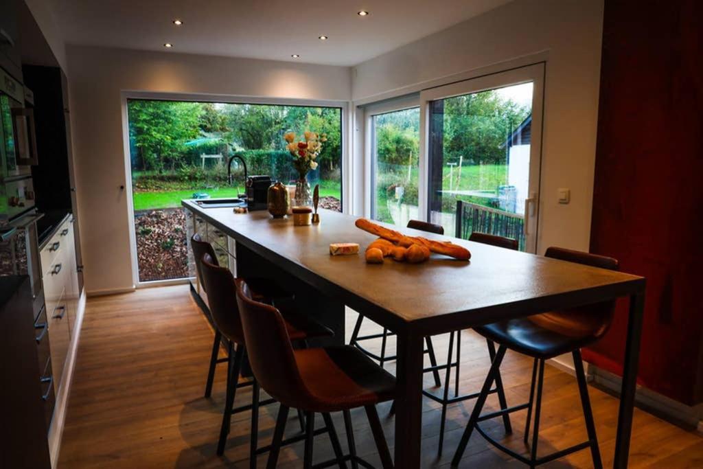 Amazon Corten Marche-en-Famenne Exteriér fotografie