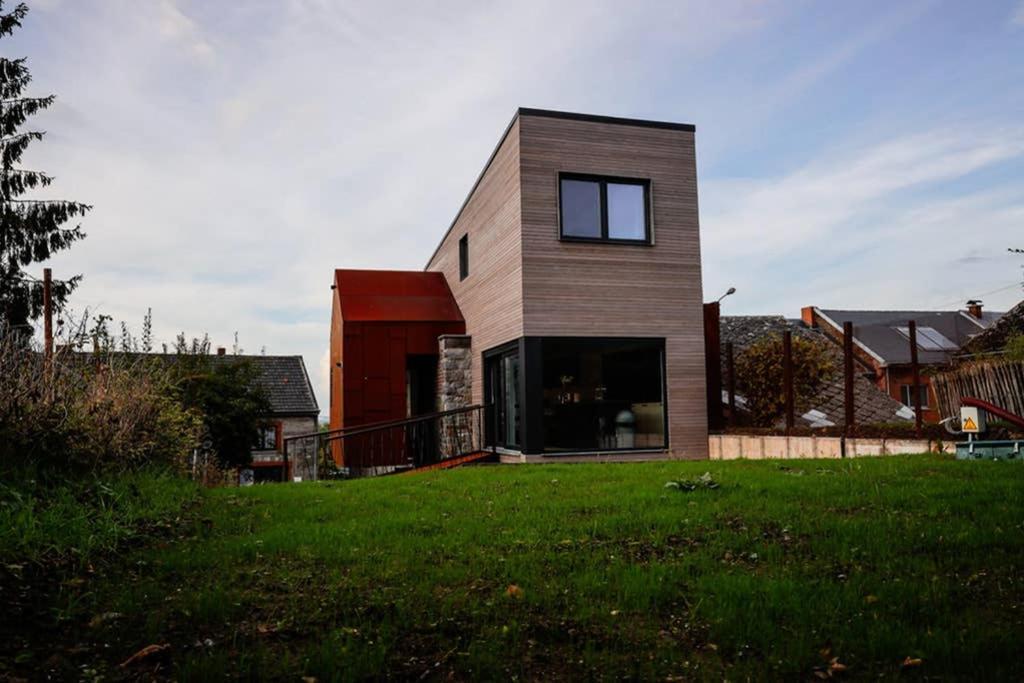 Amazon Corten Marche-en-Famenne Exteriér fotografie