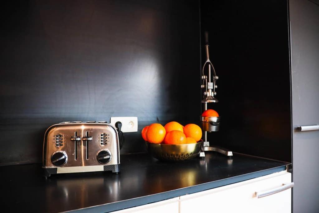 Amazon Corten Marche-en-Famenne Exteriér fotografie